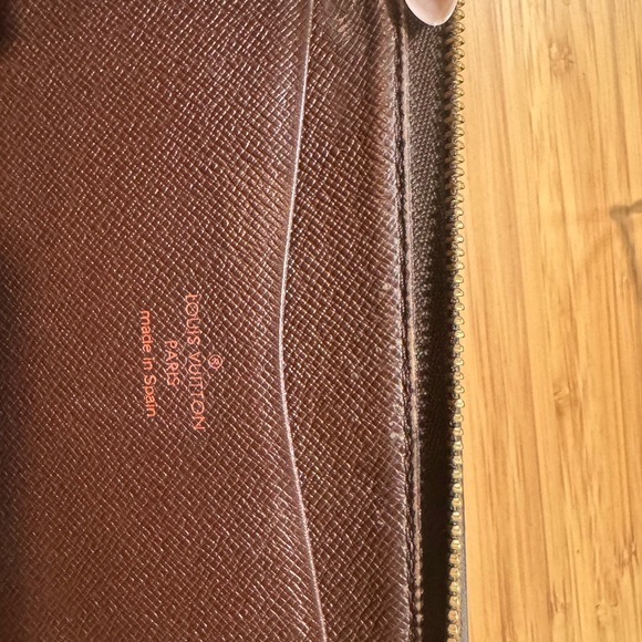 Louis Vuitton Damier Ebene Zip Wallet - Picture 6 of 14